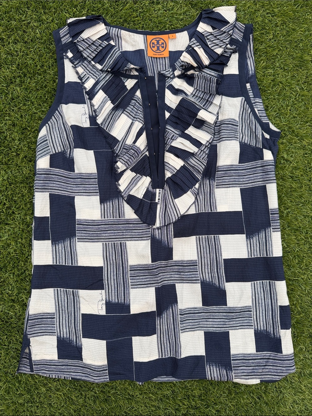 Tory Burch Navy & White Ruffle-Trim Geometric Sleeveless Camisole